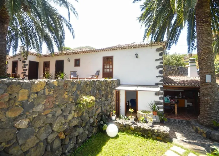 Etna בית נופש *